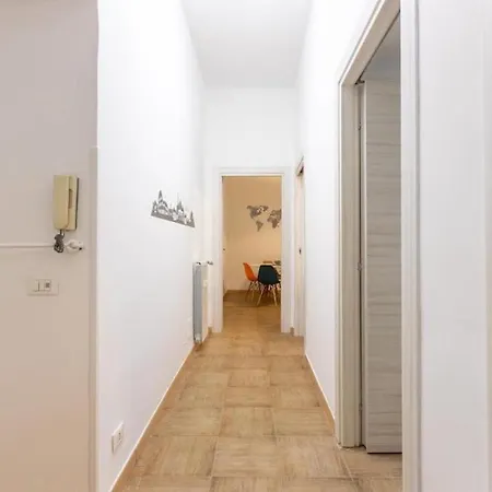 - Trastevere Apartment